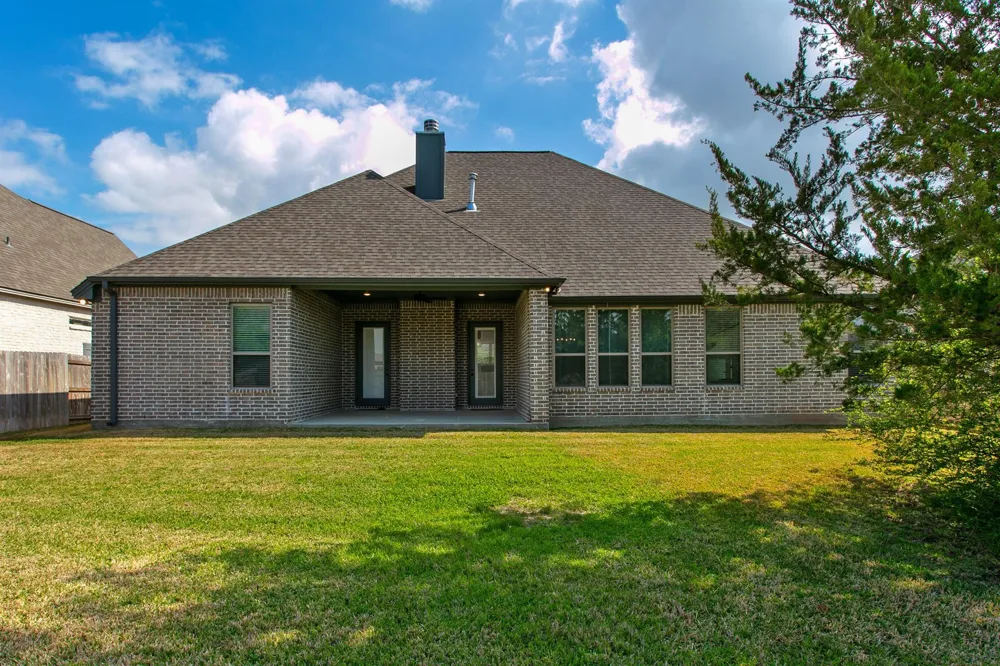 1748 Kerr Valley Lane College Station, TX 77845