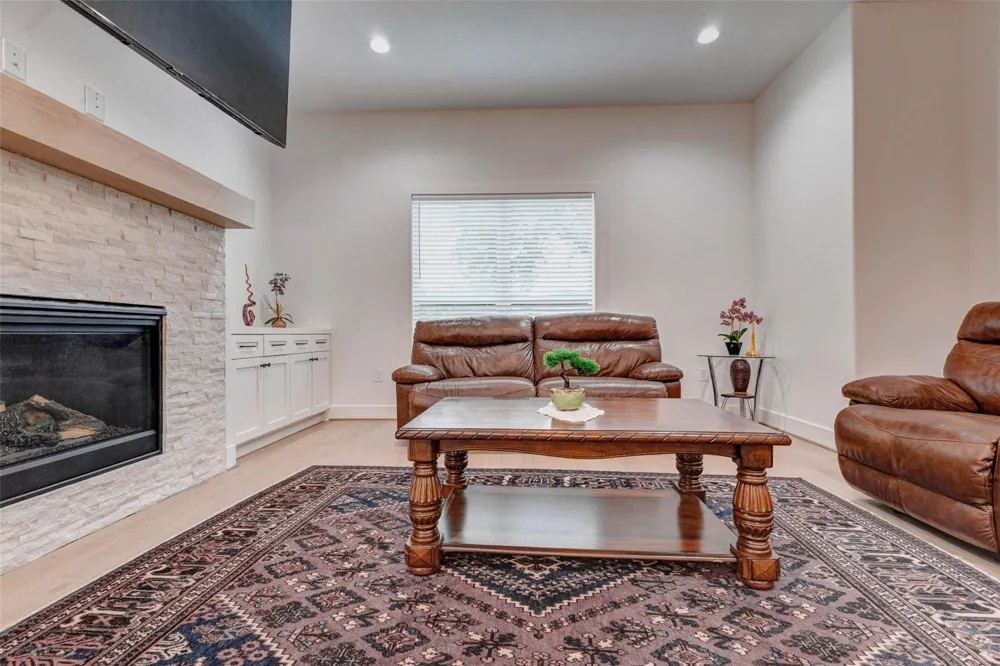8617 Kari Court Jersey Village, TX 77040