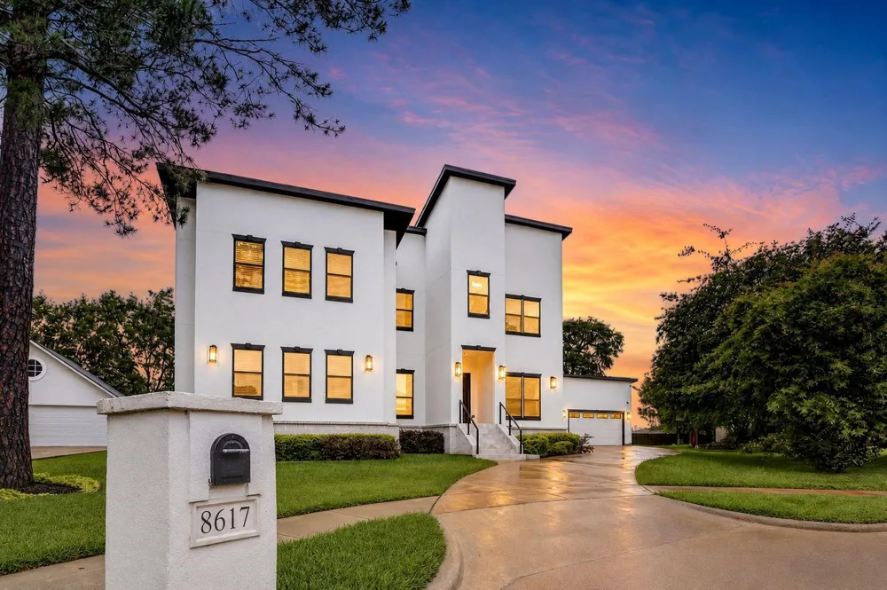 8617 Kari Court Jersey Village, TX 77040
