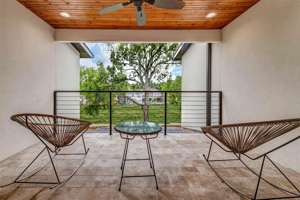 8617 Kari Court Jersey Village, TX 77040