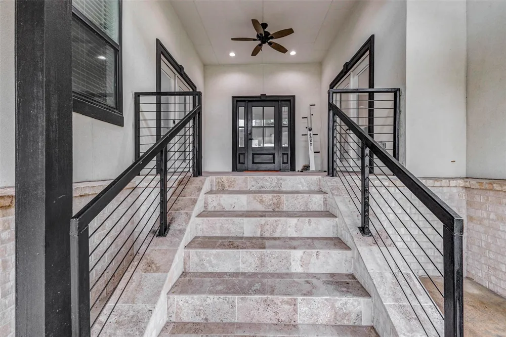 8617 Kari Court Jersey Village, TX 77040