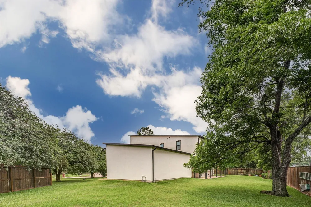 8617 Kari Court Jersey Village, TX 77040