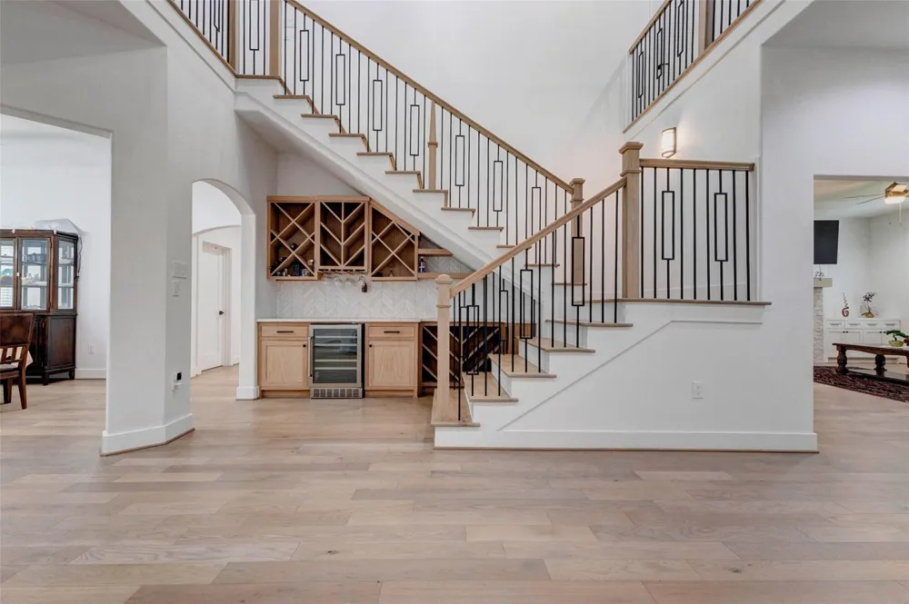 8617 Kari Court Jersey Village, TX 77040