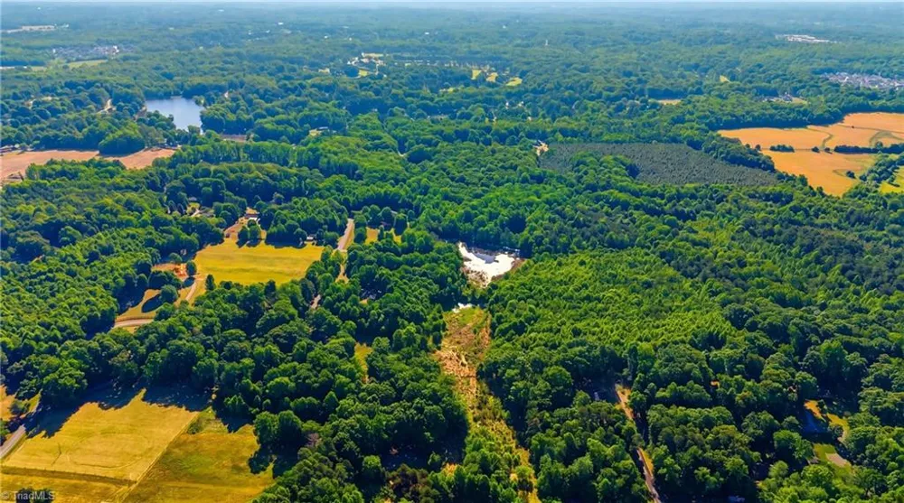 3228 Jidemi Road Greensboro, NC 27406