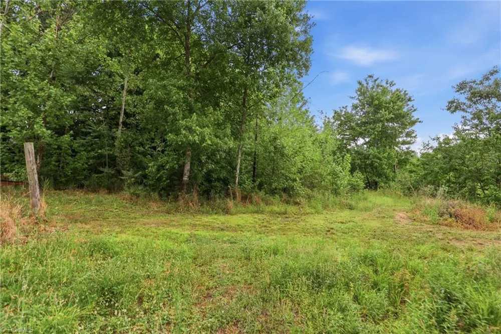3228 Jidemi Road Greensboro, NC 27406