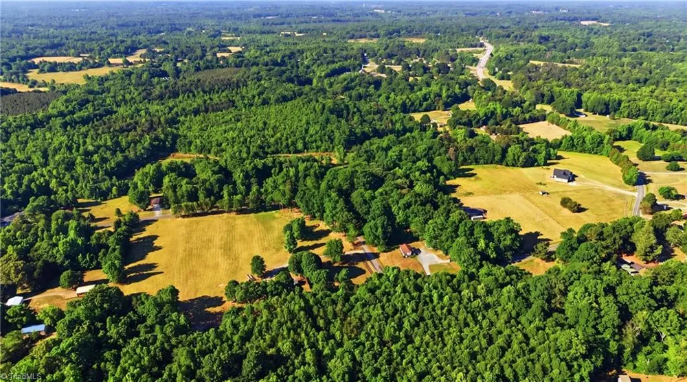 3228 Jidemi Road Greensboro, NC 27406