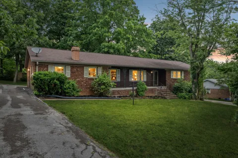 308 Adams Ave