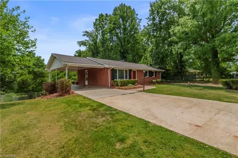 143 Gwynwood Drive