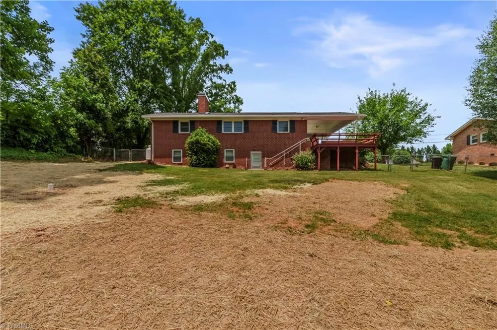 143 Gwynwood Drive Mount Airy, NC 27030
