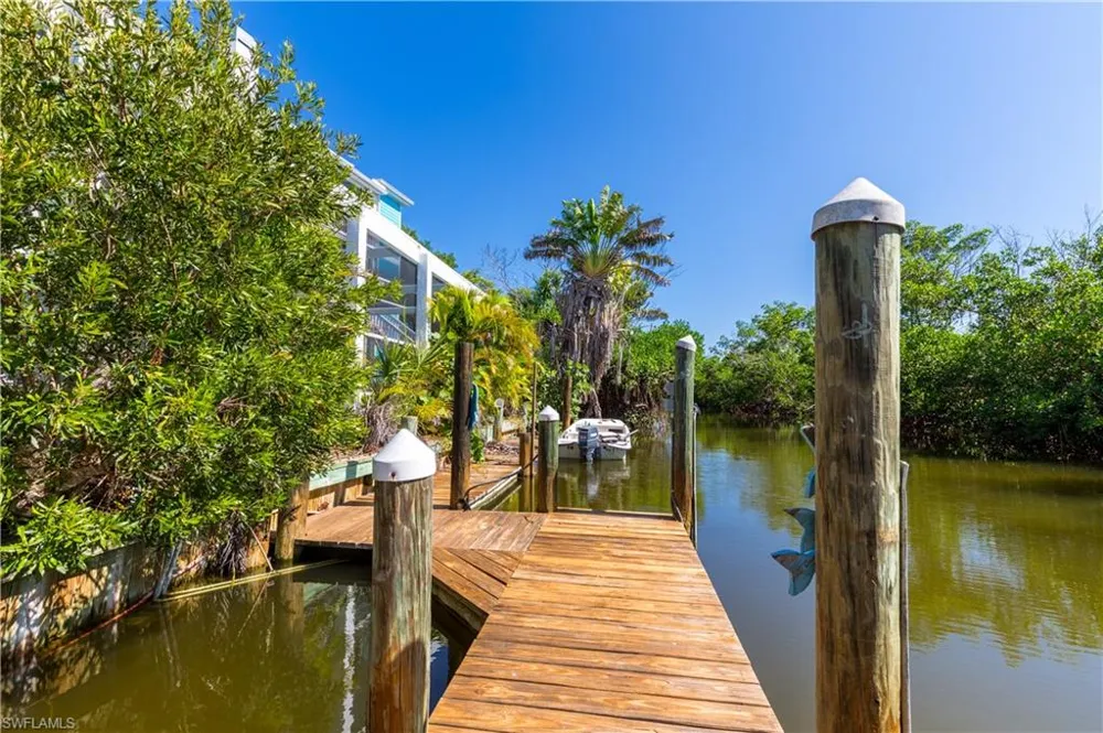 621 Rum Road Captiva, FL 33924