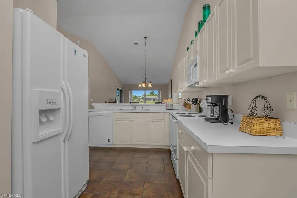 3685 Stone Way Estero, FL 33928