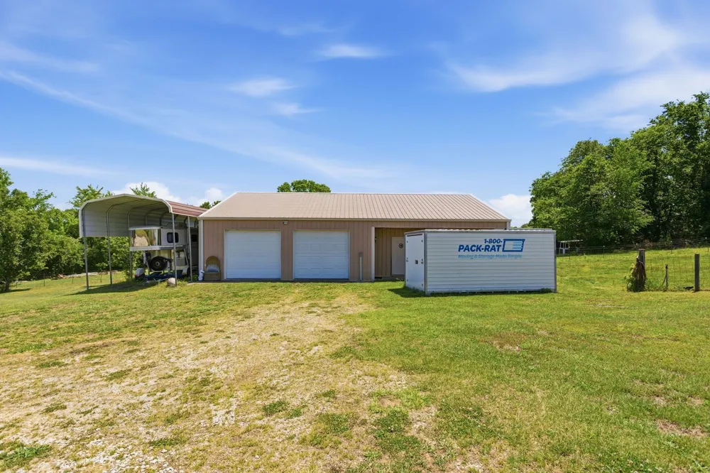 1474 Hardison Road Columbia, TN 38401
