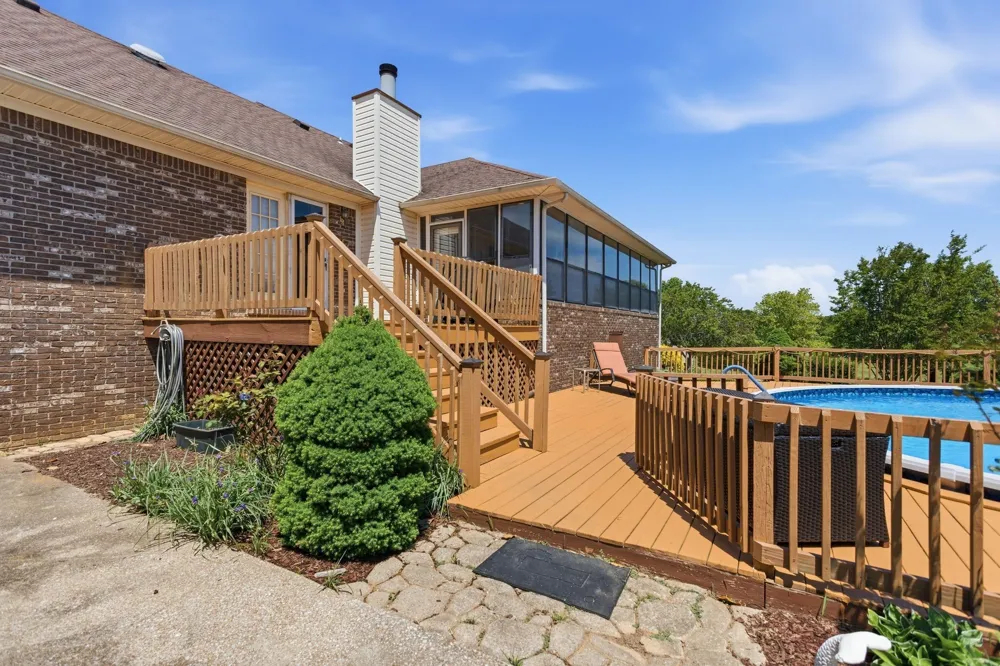 1474 Hardison Road Columbia, TN 38401