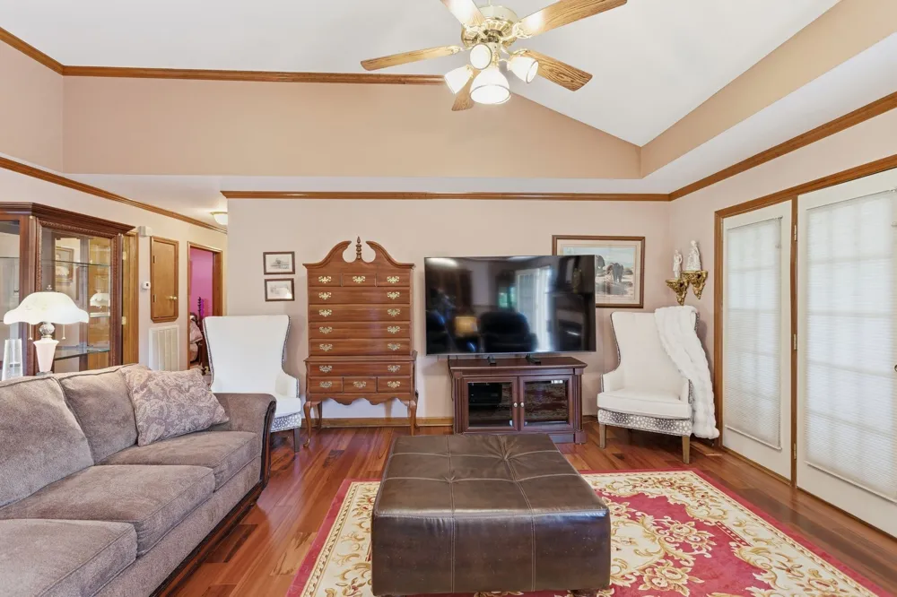 1474 Hardison Road Columbia, TN 38401