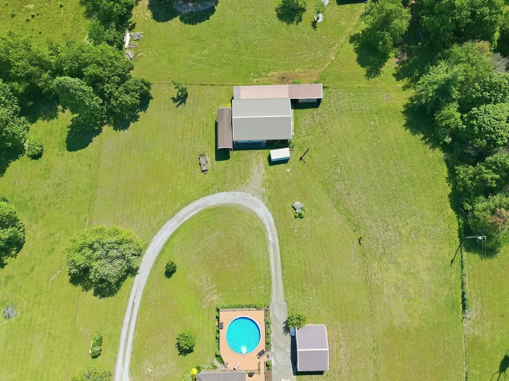 1474 Hardison Road Columbia, TN 38401