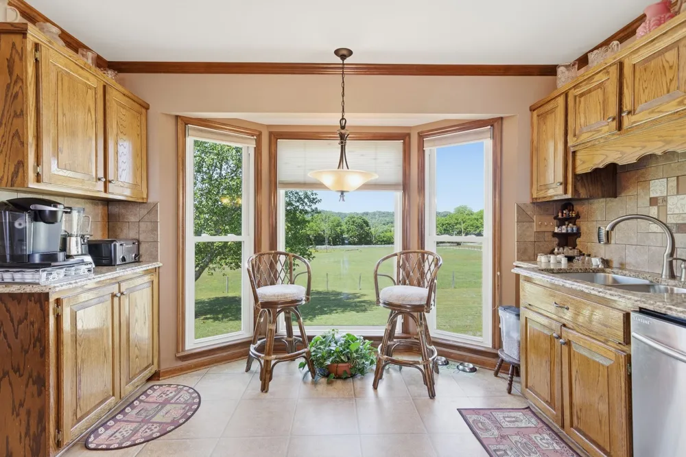 1474 Hardison Road Columbia, TN 38401