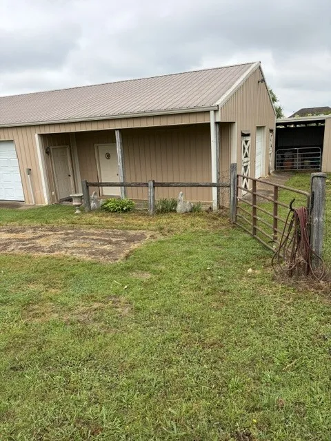 1474 Hardison Road Columbia, TN 38401