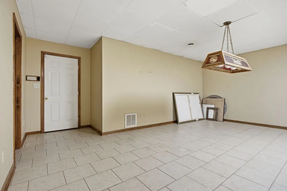 1474 Hardison Road Columbia, TN 38401