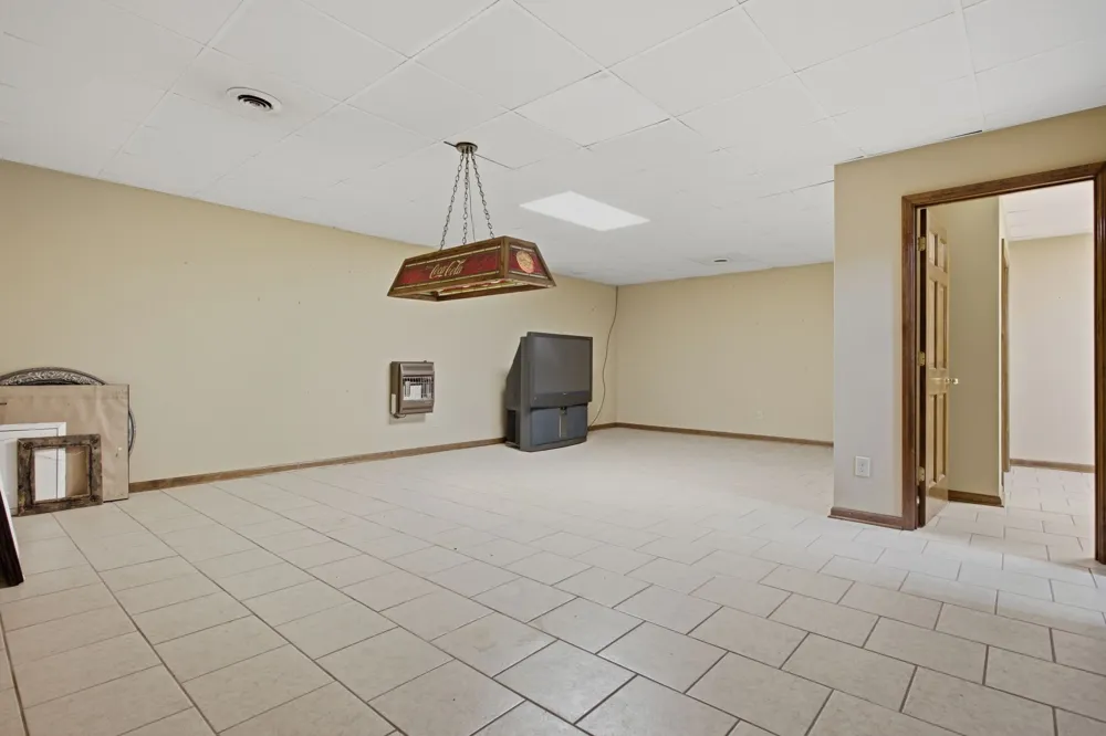 1474 Hardison Road Columbia, TN 38401