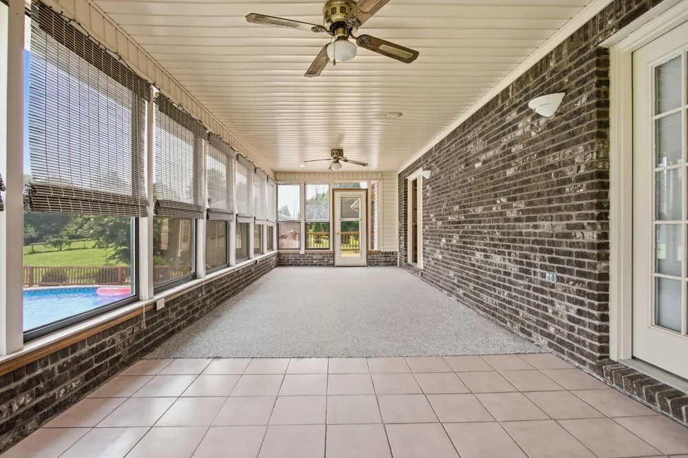 1474 Hardison Road Columbia, TN 38401