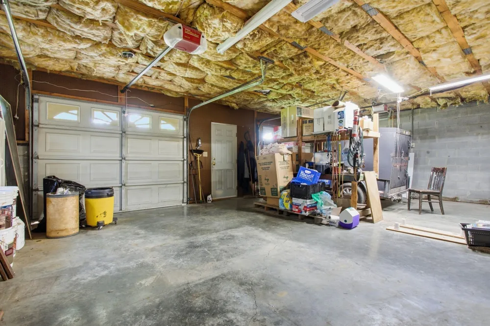 1474 Hardison Road Columbia, TN 38401