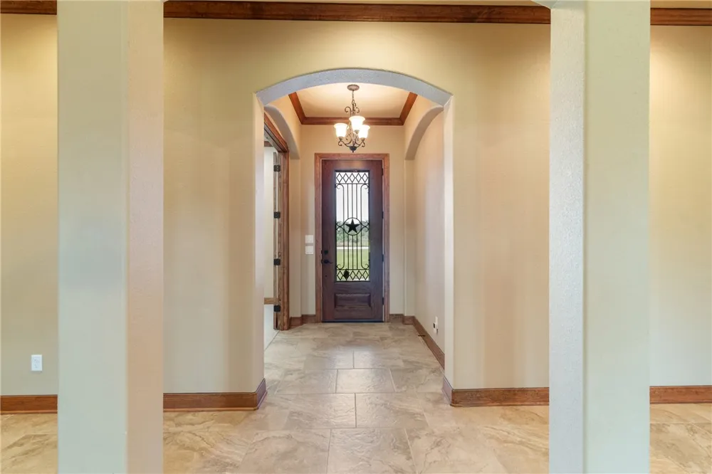 10040 Henley Cove Iola, TX 77861