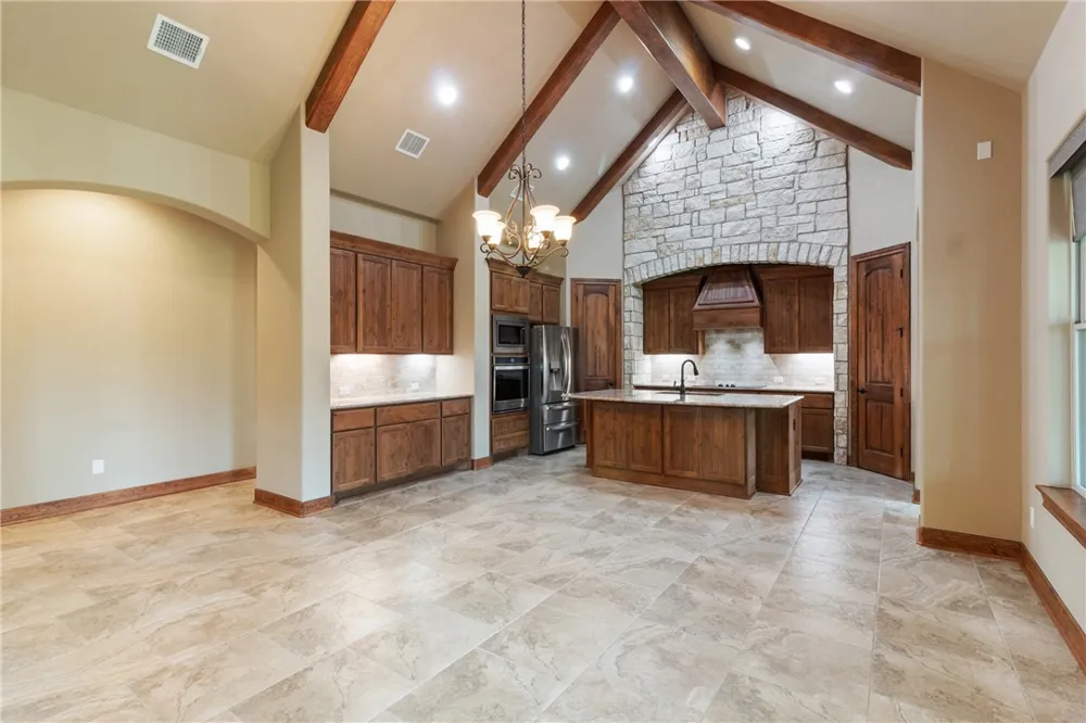 10040 Henley Cove Iola, TX 77861