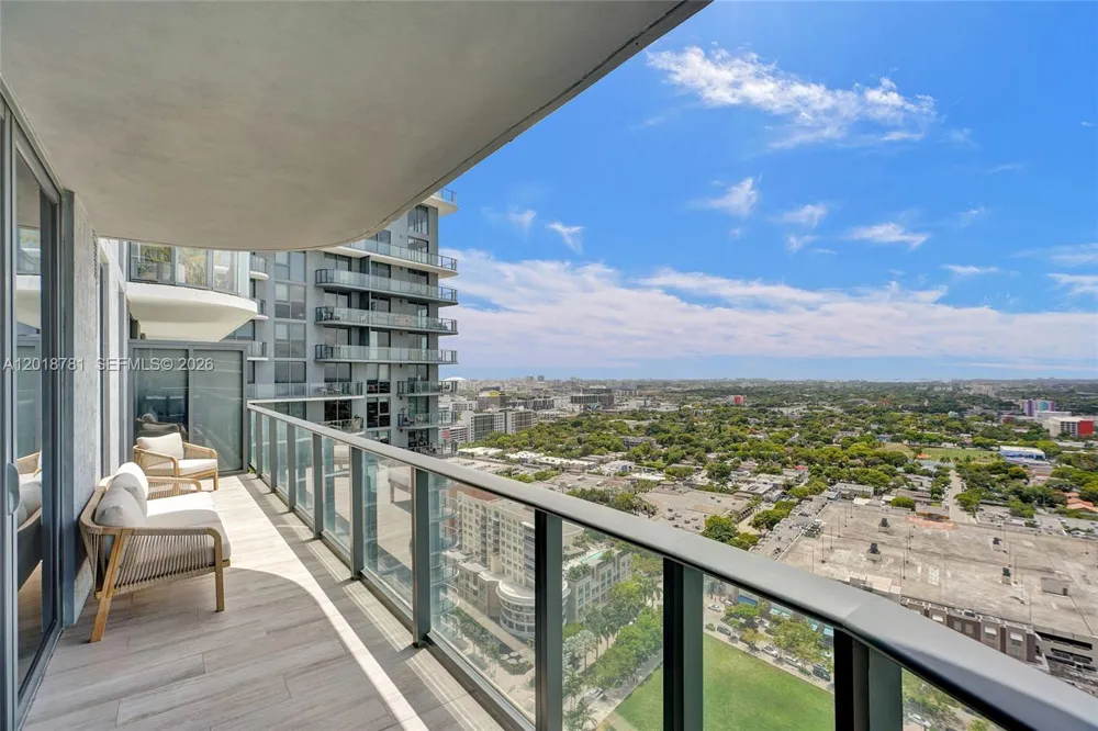 121 NE 34th St #2809 Miami, FL 33137