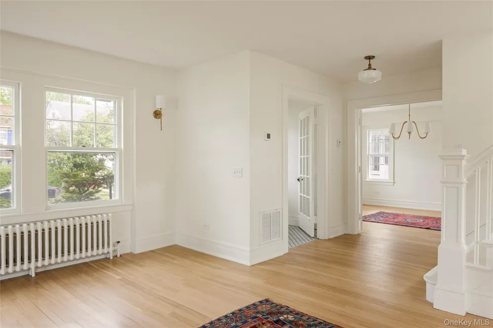 2 Jenkins Parkway #4 Hudson, NY 12534