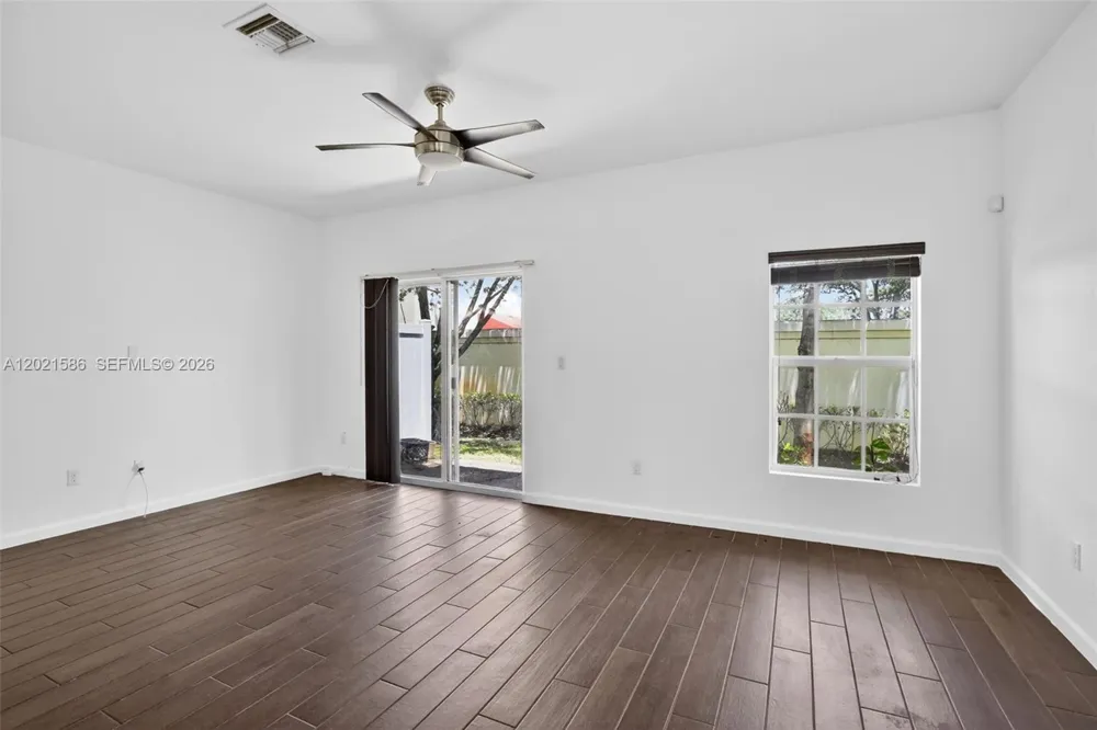 4019 NW 11th Dr Lauderhill, FL 33313