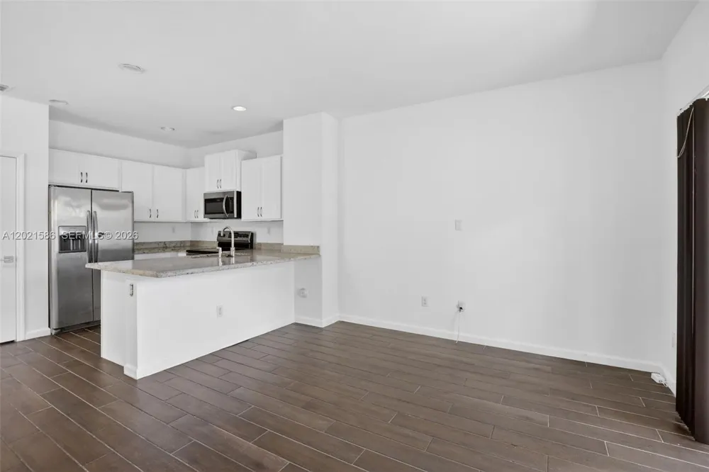 4019 NW 11th Dr Lauderhill, FL 33313