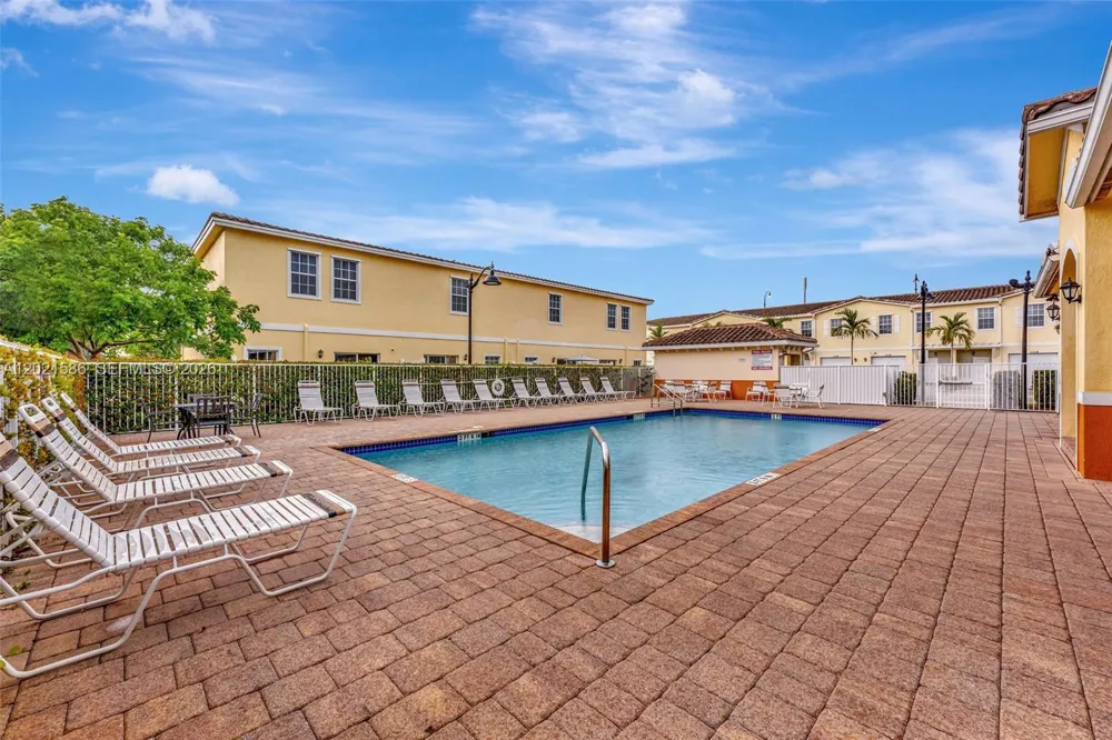 4019 NW 11th Dr Lauderhill, FL 33313
