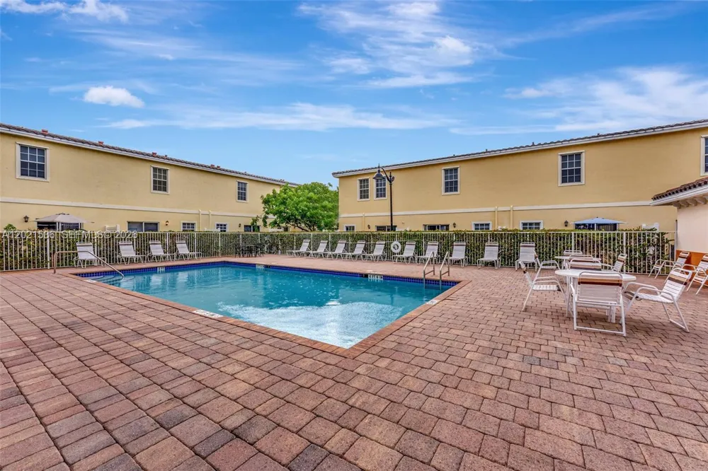 4019 NW 11th Dr Lauderhill, FL 33313