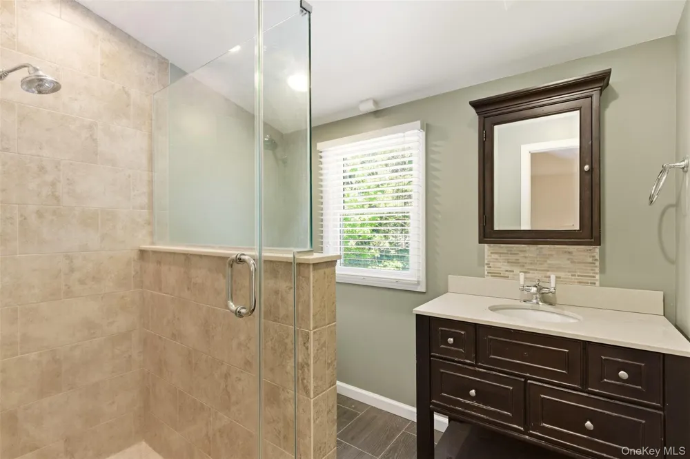 106 Vineyard Road Huntington, NY 11743
