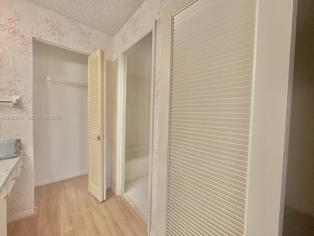 3800 S Ocean Dr #306 Hollywood, FL 33019