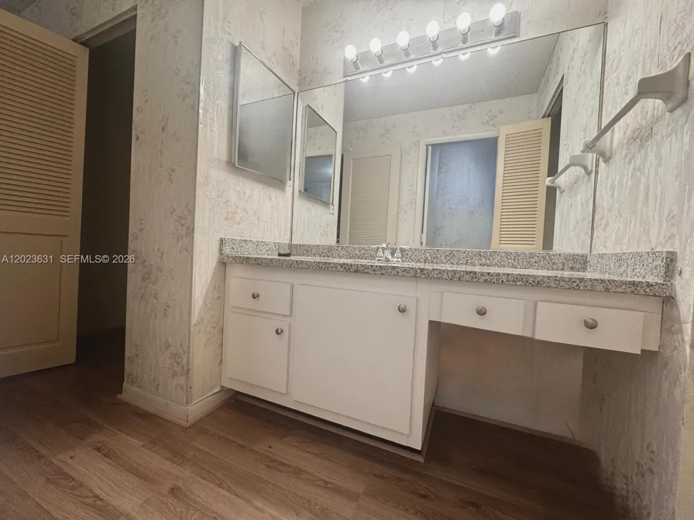 3800 S Ocean Dr #306 Hollywood, FL 33019