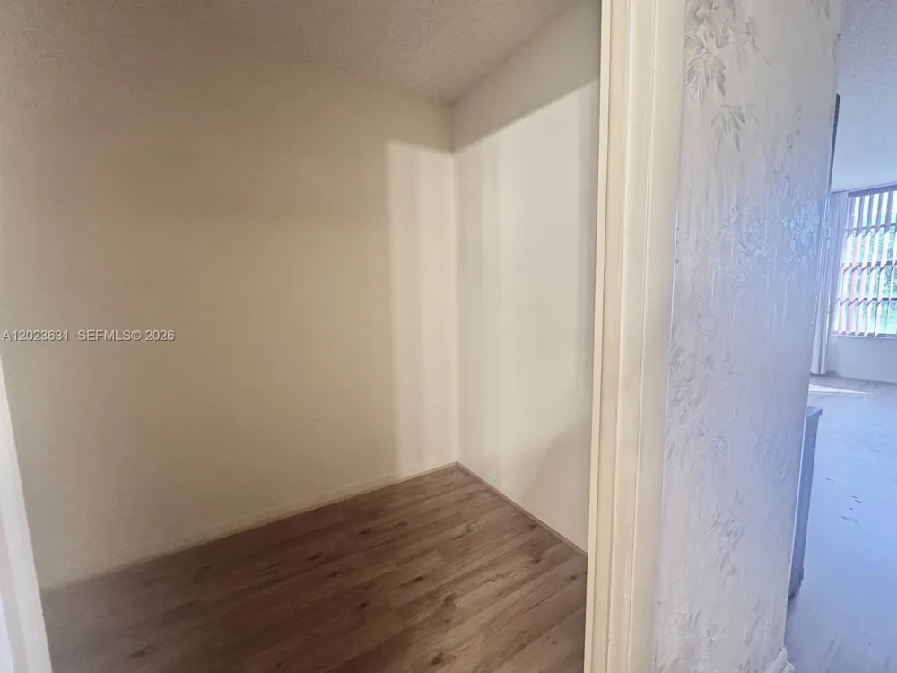3800 S Ocean Dr #306 Hollywood, FL 33019