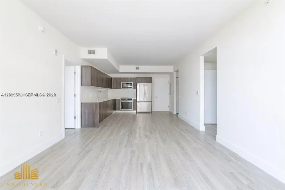 2960 NE 207th St #909 Aventura, FL 33180