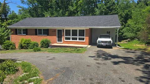 204 Forest Hill Road