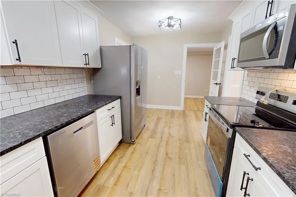 204 Forest Hill Road Mount Airy, NC 27030