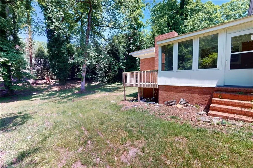 204 Forest Hill Road Mount Airy, NC 27030