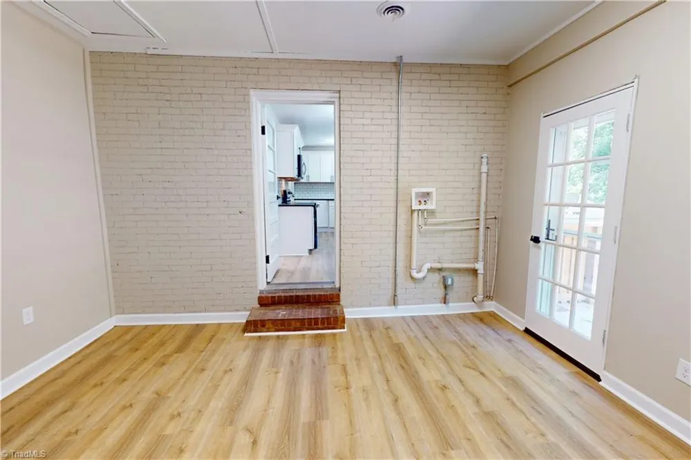 204 Forest Hill Road Mount Airy, NC 27030