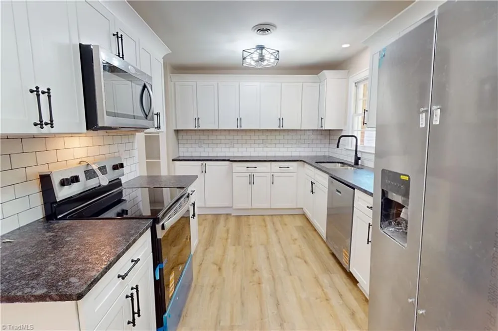 204 Forest Hill Road Mount Airy, NC 27030