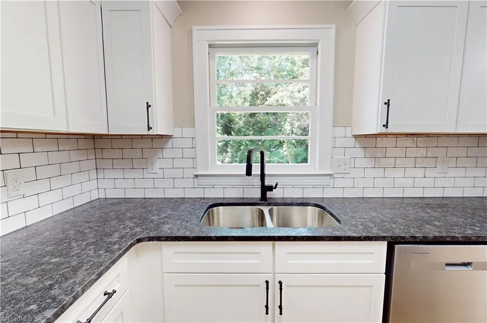 204 Forest Hill Road Mount Airy, NC 27030