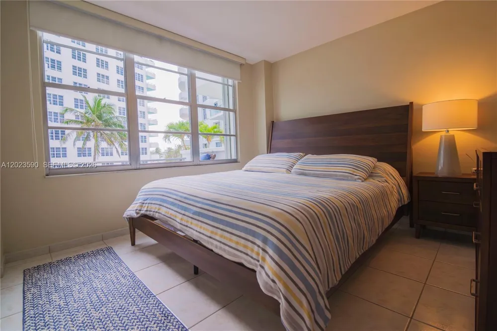 5151 Collins Ave #428 Miami Beach, FL 33140
