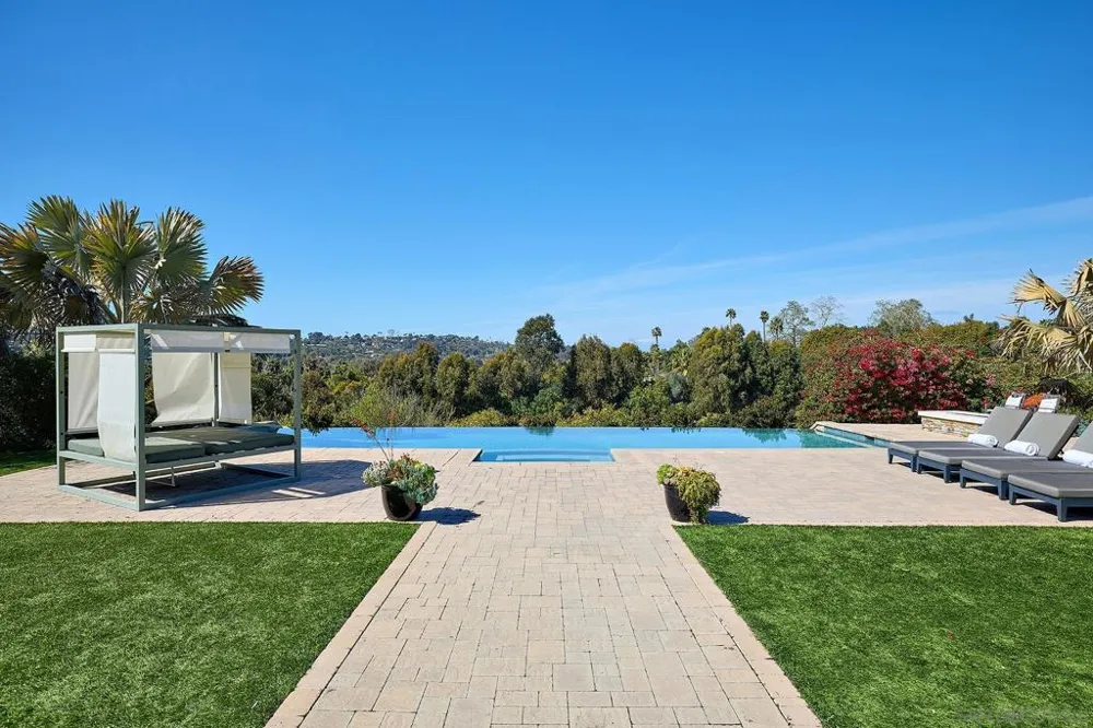 4773 El Mirlo Rancho Santa Fe, CA 92067