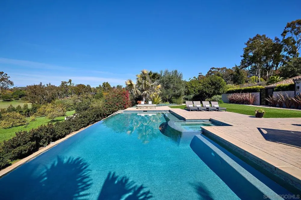 4773 El Mirlo Rancho Santa Fe, CA 92067