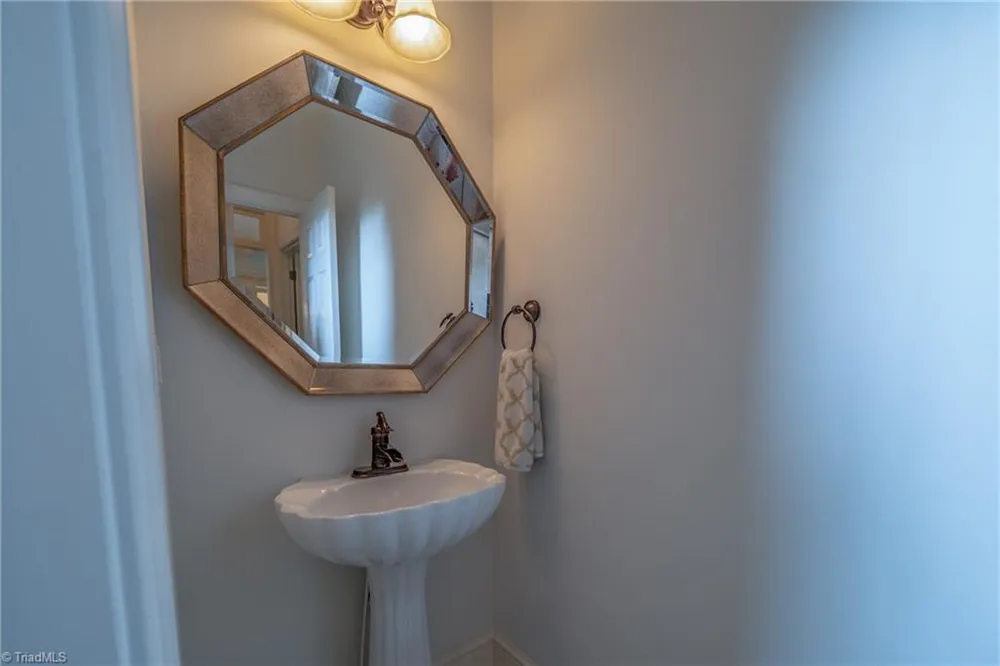 1150 Fallbrook Lane Lewisville, NC 27023
