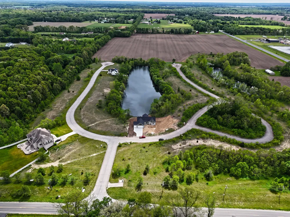70055 Ashley Drive Edwardsburg, MI 49112