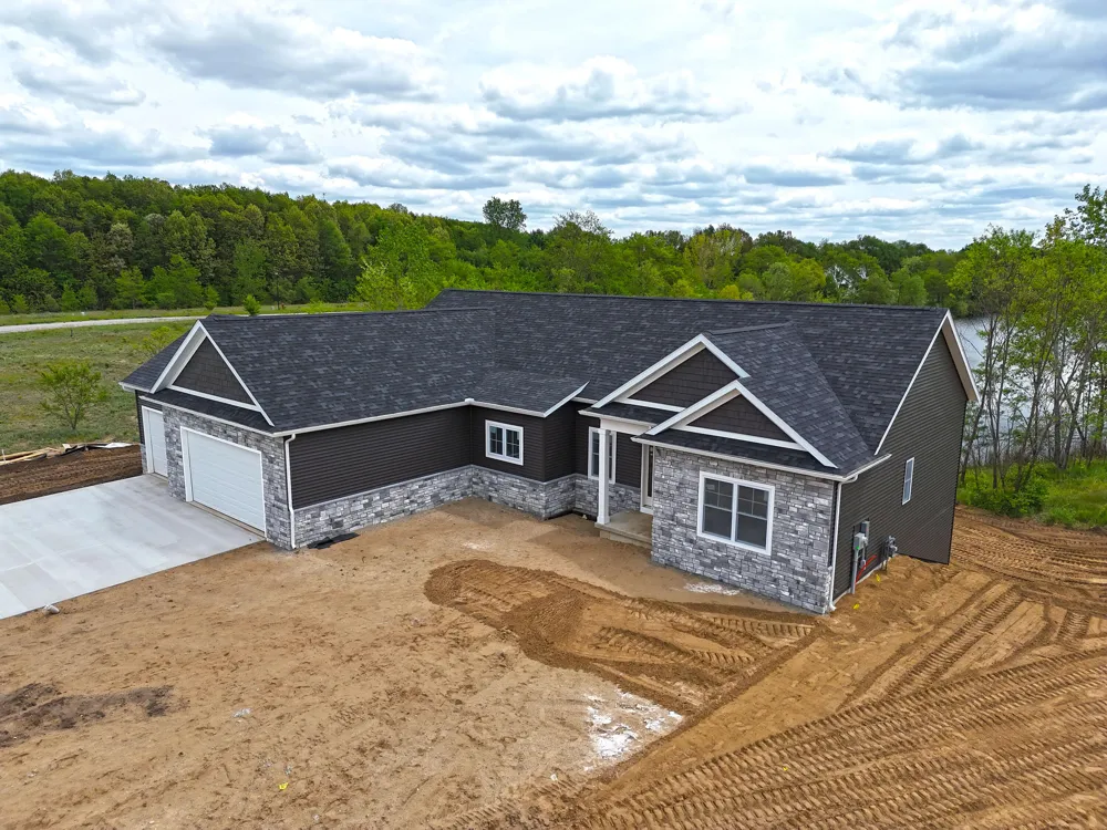 70055 Ashley Drive Edwardsburg, MI 49112
